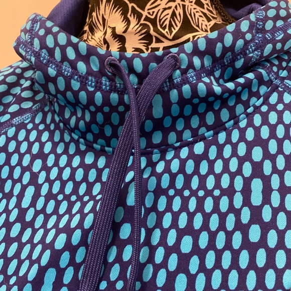 Nike sweatshirt - Picture 2 of 5